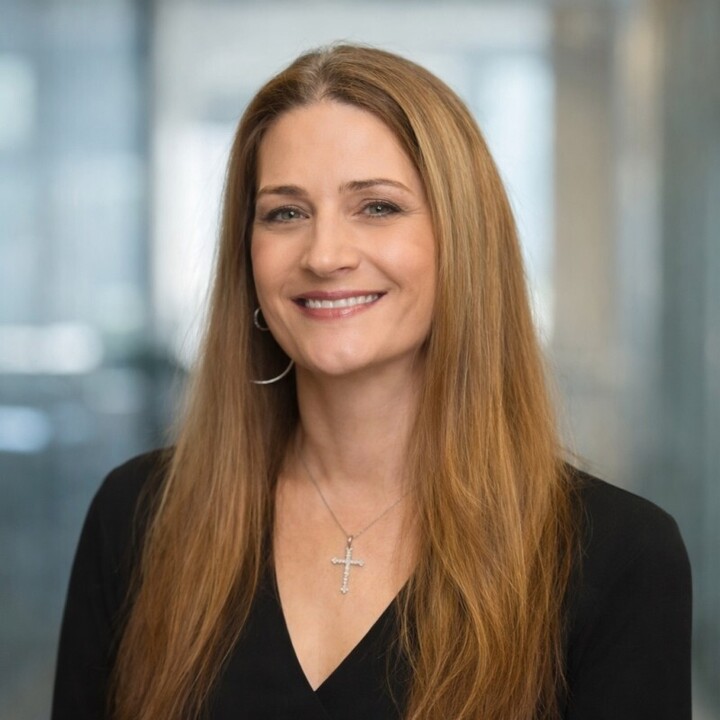Lynne Viccaro O’Leary